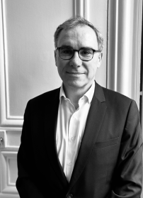 Nicolas Tefra - Moma Group